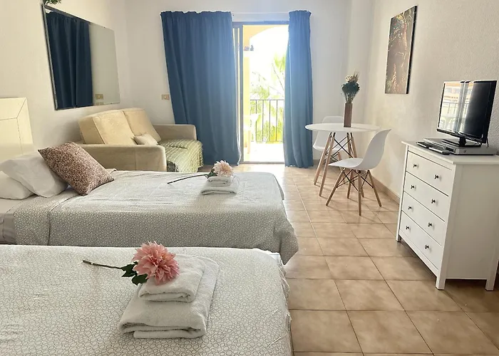 Pacific Harbor Pool View * Los Cristianos (Tenerife)